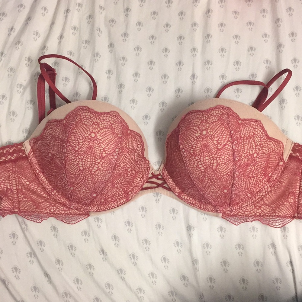 NWOT Victoria secret bra